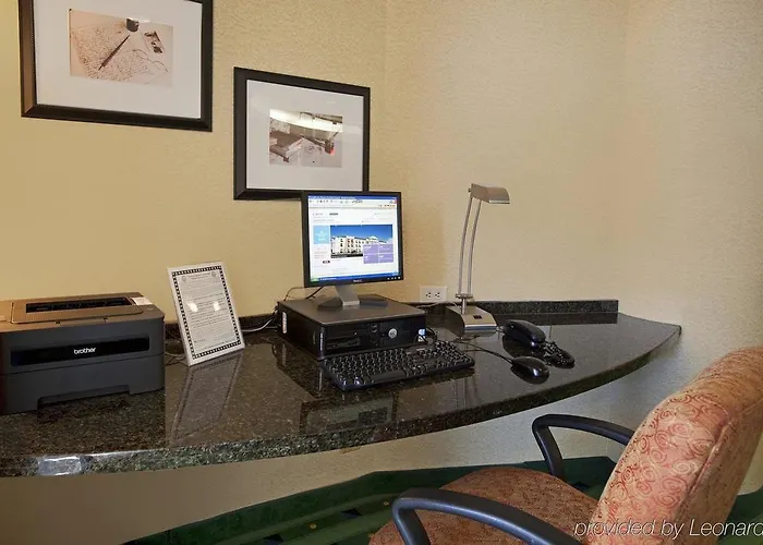 Springhill By Marriott Hotel 3*