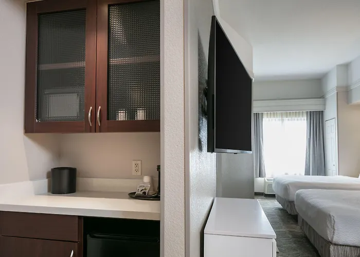 Springhill By Marriott Hotel