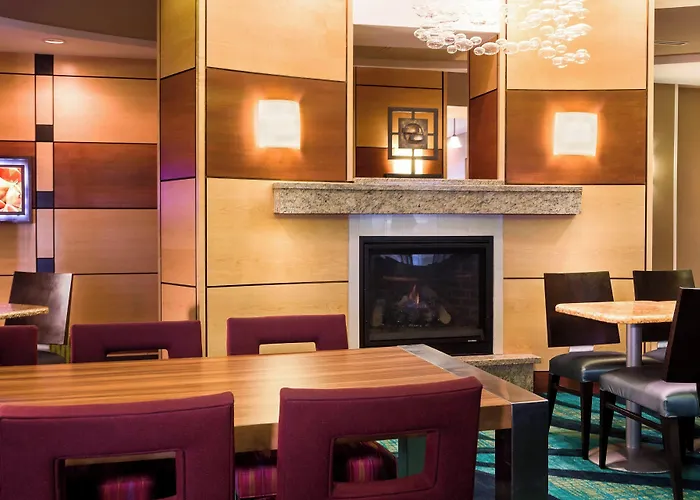 Springhill By Marriott 3*